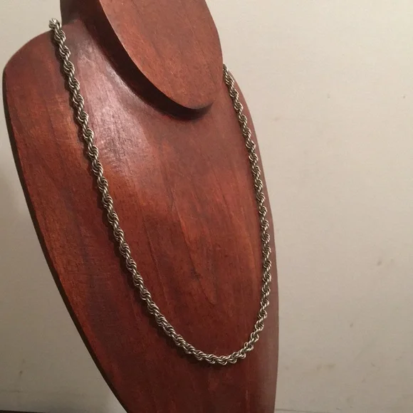 Silver Twisted Rope Necklace with Polished Finish - Picture 12 of 13